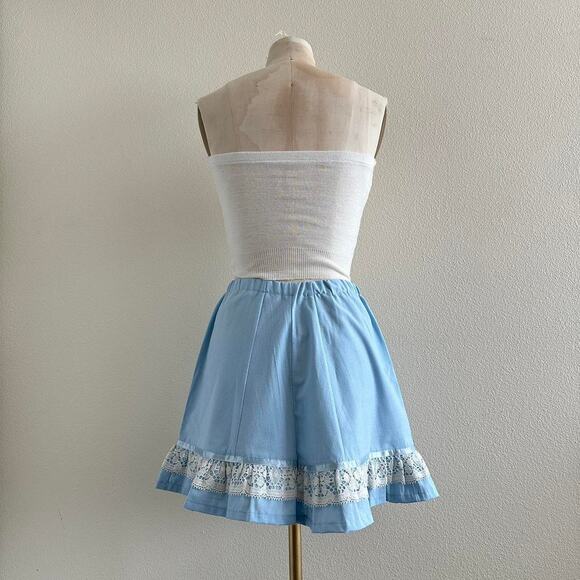 handmade blue white linen blend crochet lace trim mini skirt - Picture 3 of 9